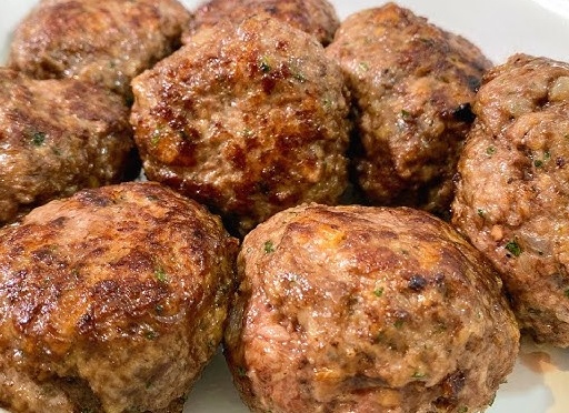 Как вкусно приготовить котлеты из говяжьего фарша