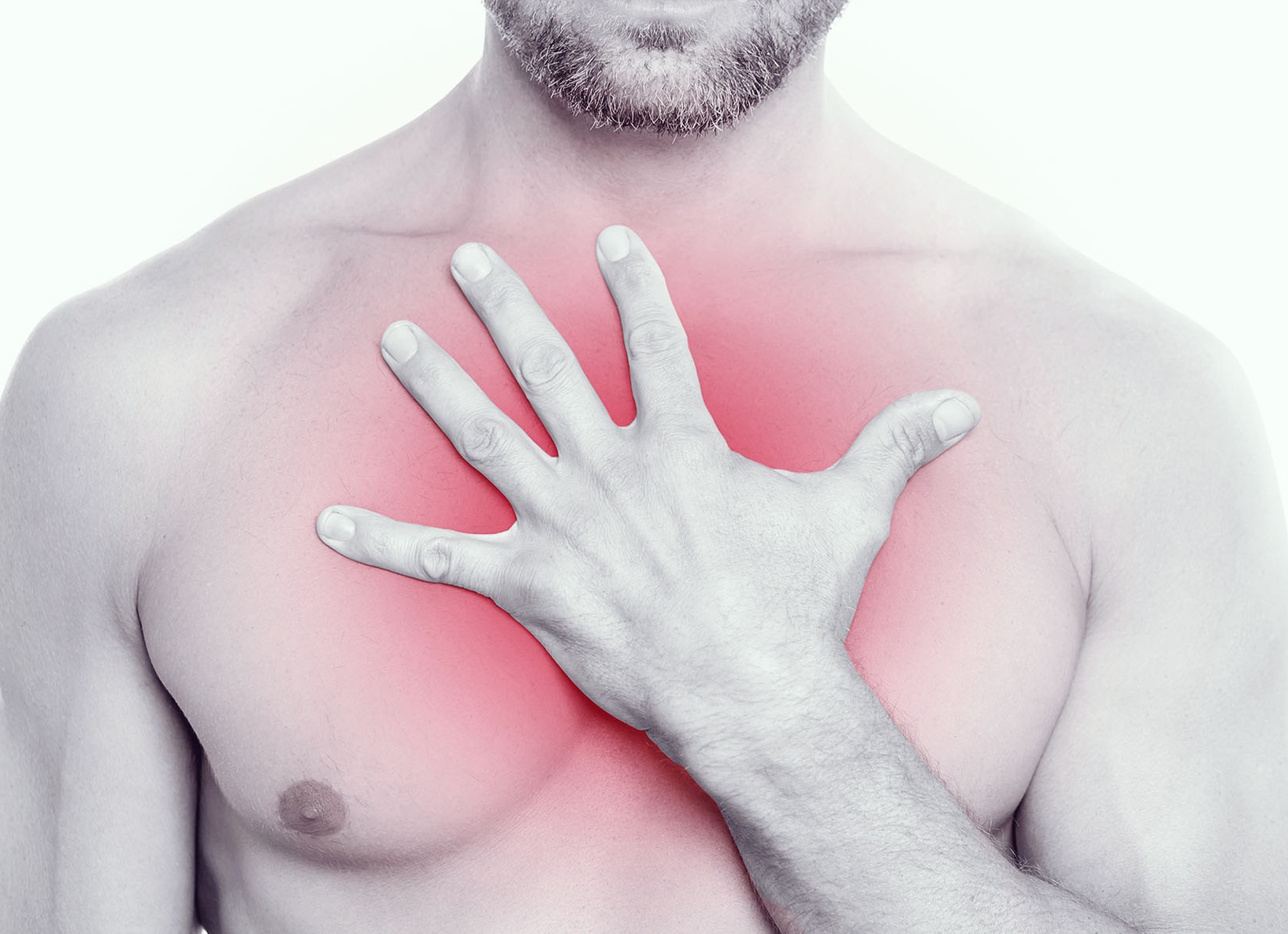 Причины боли в грудной клетке и возможное лечение