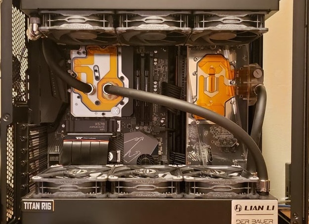 Какая должна быть температура воды для купания новорожденных детей