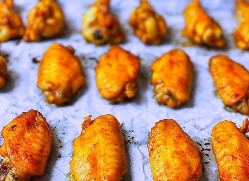 Как быстро и вкусно замариновать куриные крылышки для шашлыка Как быстро и вкусно замариновать куриные крылышки для шашлыка