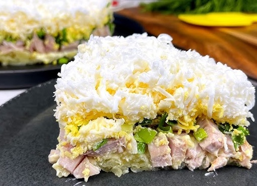 Рецепты самых вкусных салатов с копченой курицей и корейской морковью