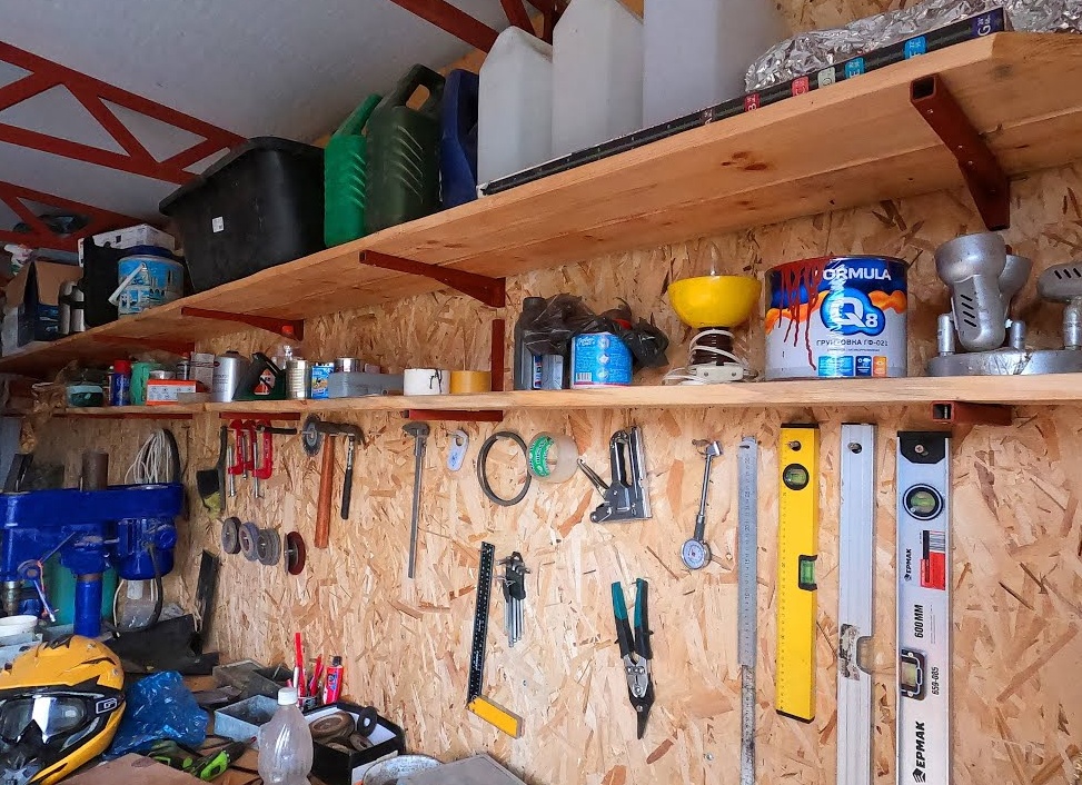 Как сделать книжные полки на стену своими руками