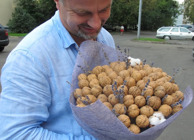 Как выбрать оригинальный подарок парню на день рождения