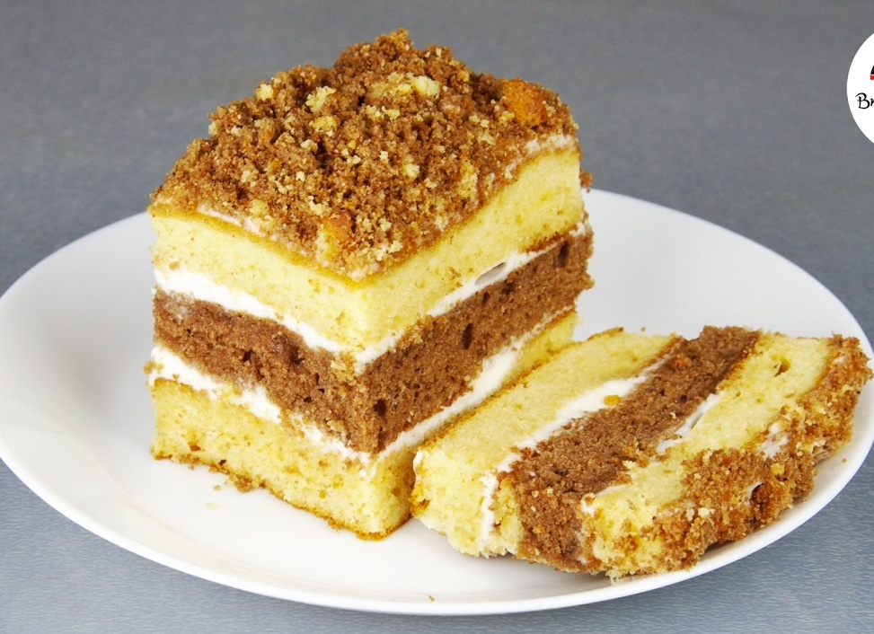 Как быстро приготовить торт со сгущенкой на сковороде