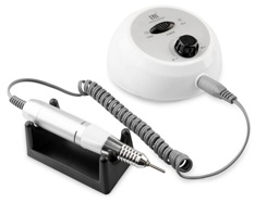 Как выбрать машинку для маникюра и педикюра