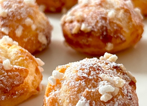 Несколько вариантов классического рецепта приготовления заварного крема