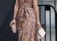 Красивые платья из штапеля: фасоны на любой вкус и размер Красивые платья из штапеля: фасоны на любой вкус и размер