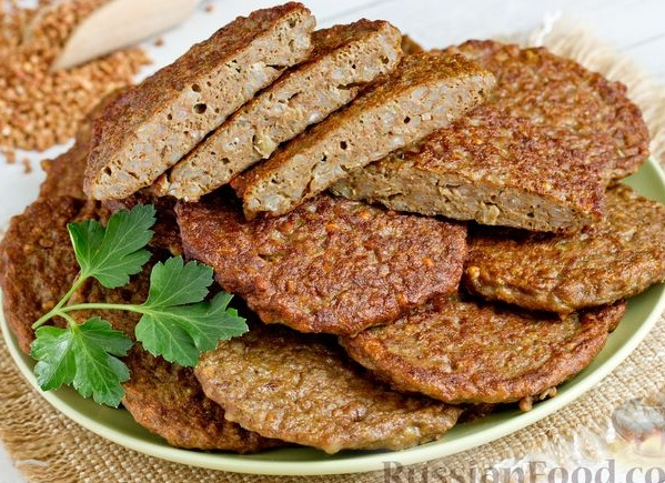 Как приготовить печеночные котлеты из куриной печени Как приготовить печеночные котлеты из куриной печени