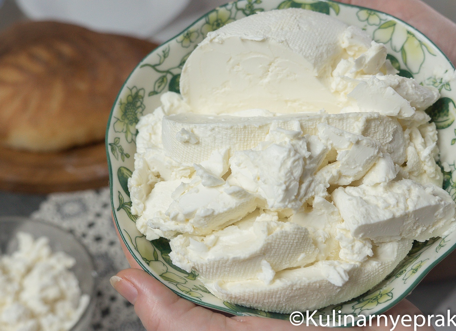 Как можно сделать вкусный творог из кефира в домашних условиях Как можно сделать вкусный творог из кефира в домашних условиях