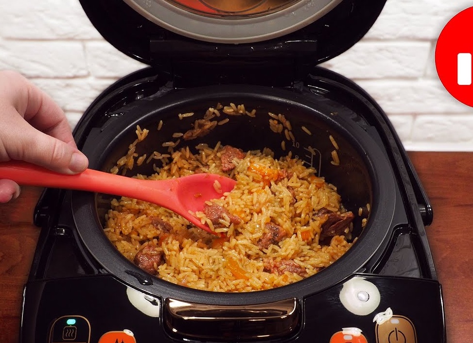 Как вкусно приготовить плов в мультиварке со свининой