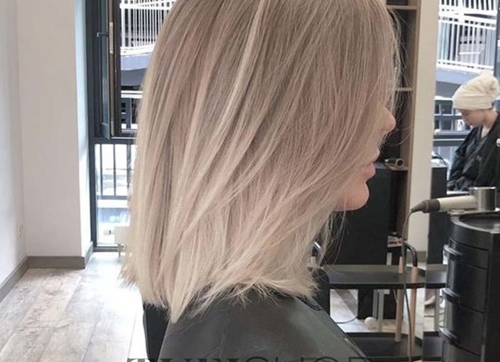 Универсальная стрижка Каскад на длинные волосы с челкой и без нее