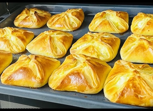 Как приготовить хрустящие хачапури с сыром на сковороде Как приготовить хрустящие хачапури с сыром на сковороде