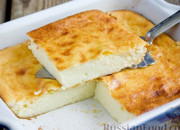 Как приготовить творожную запеканку с манкой в мультиварке