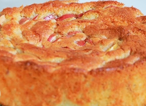 Как приготовить шарлотку с яблоками в духовке и на сковороде