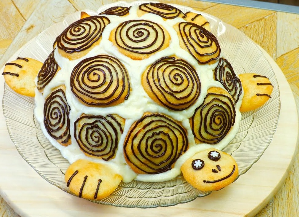 Как приготовить классический торт «Черепаха» в духовке и без выпечки